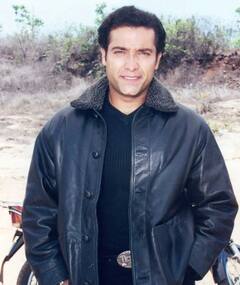 Shocking: ਮਸ਼ਹੂਰ ਅਦਾਕਾਰ ਦੇ ਪੁੱਤਰ ਨੇ ਅਸਲ ਜ਼ਿੰਦਗੀ 'ਚ ਕੀਤਾ ਵੱਡਾ ਕਾਂਡ, 8 ਲੋਕਾਂ 'ਤੇ ਚੜ੍ਹਾਈ ਕਾਰ, ਫਿਰ...