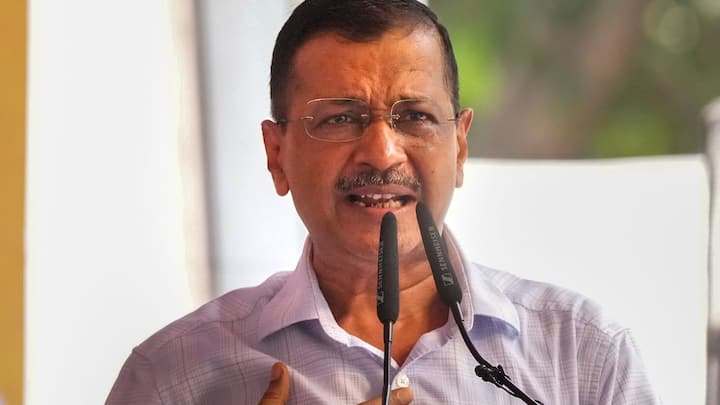 वहीं जब कांग्रेस और आप के बीच गठबंधन की बातचीत शुरू हुई तो आप हरियाणा प्रदेश अध्यक्ष सुशील गुप्ता ने कांग्रेस के साथ गठबंधन करने की बजाय सभी 90 सीटों पर अपने उम्मीदवार उतारने की बात कही. जिस तरह से आम आदमी पार्टी अपनी ताकत दिखाने की कोशिश कर रही है. वह कांग्रेस के लिए सिर दर्द भी बन सकती है.