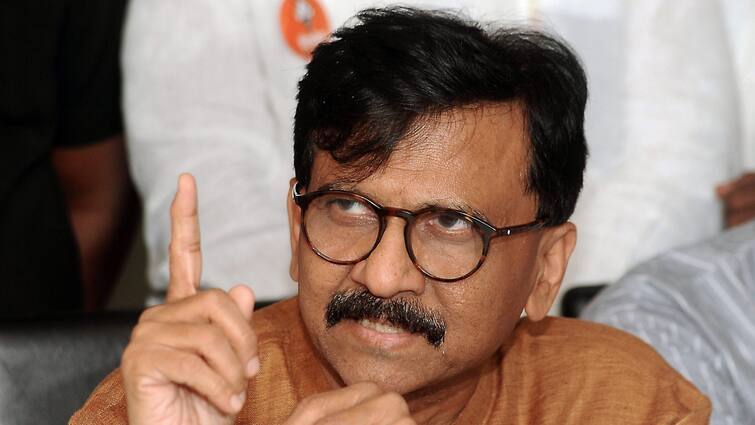 Akshay Shinde Encounter Sanjay Raut claimed by sharing video of Badlapur accused raised questions on encounter बदलापुर के आरोपी का वीडियो शेयर कर संजय राउत ने किया बड़ा दावा, एनकाउंटर पर उठाए ये सवाल