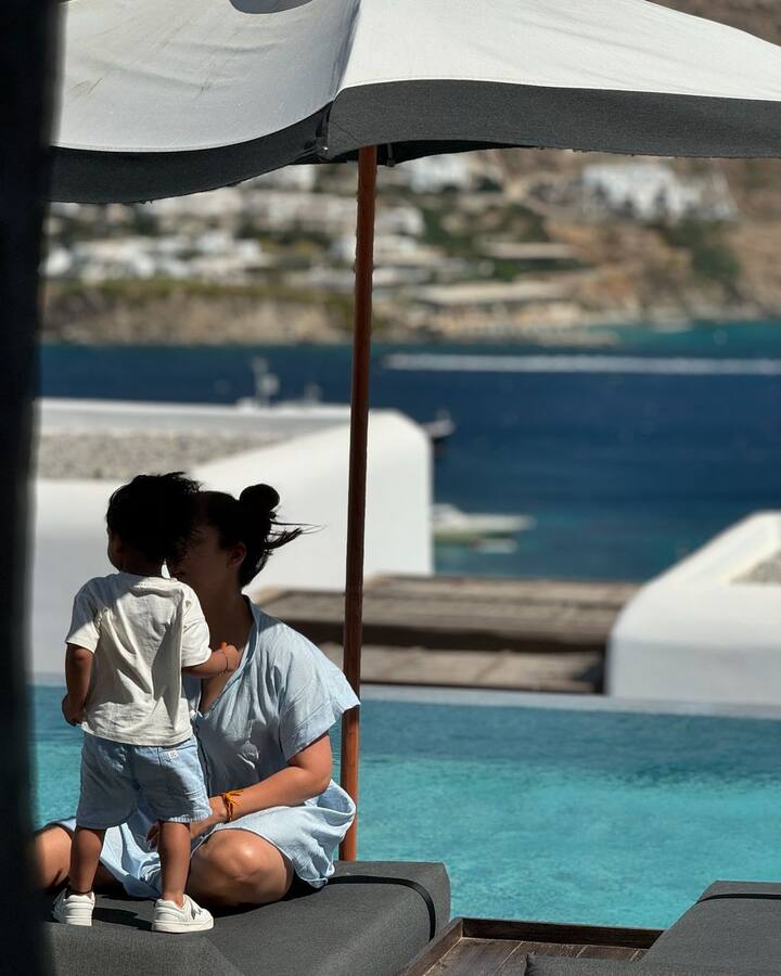 భారీ రెమ్యూనరేషన్ తీసుకునే హీరోయిన్స్ లో టాప్ 5 లో ఉంటుంది నయనతార. కేవలం 50 సెకెన్ల యాడ్ కి కూడా 5 కోట్లు తీసుకుని హాట్ టాపిక్ అయింది నయన్..మరోవైపు వ్యక్తిగత జీవితంలోనూ అంతే డెడికేటెడ్ గా ఉంటుంది