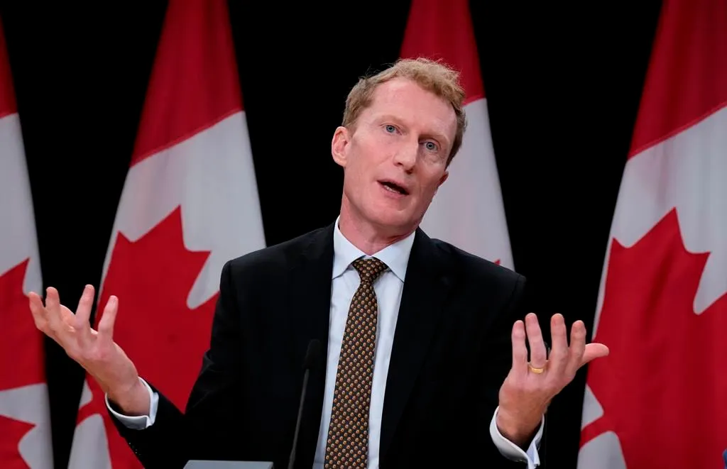 Canada News: ਭਾਰਤੀਆਂ  ਤੋਂ ਤੰਗ ਆਈ ਕੈਨੇਡਾ ਸਰਕਾਰ! ਵਿਦਿਆਰਥੀਆਂ ਨੂੰ ਦਿੱਤੀ ਸਖਤ ਚਿਤਾਵਨੀ