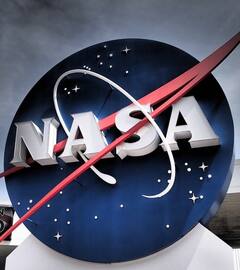 आसमान में दिखेंगे दो-दो चांद… क्या धरती पर मचेगी 2013 जैसी तबाही? जान लें इस मिनी मून के बारे में बेहद अहम बातें