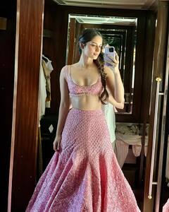 Manushi Chhillar: తనకు నచ్చిందే చేస్తానంటోన్న మాజీ విశ్వసుందరి మానుషి చిల్లర్‌!