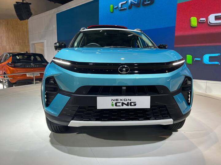 এটি প্রথম টার্বোচার্জড সিএনজি গাড়ি এবং এখানে, নেক্সন টুইন-সিলিন্ডার প্রযুক্তি পায় যা অন্যান্য সিএনজি গাড়িতেও রয়েছে। আগ্রহের বিষয় হল নেক্সন সিএনজিতেও এখন প্যানোরামিক সানরুফের বিকল্প রয়েছে।
