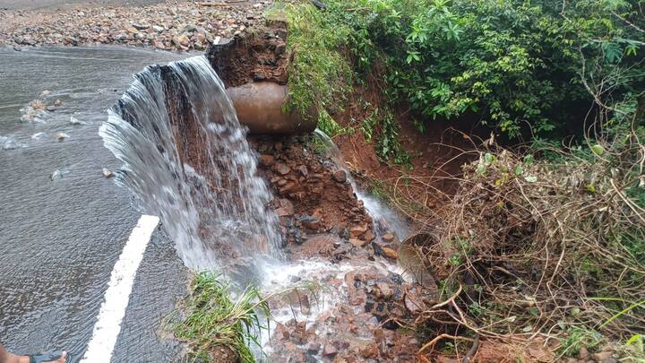 या आठवड्यात राज्यात कोकणासह मध्य महाराष्ट्र आणि मराठवाड्यात मध्यम सरींची हजेरी रहणार असल्याचंही सांगण्यात आलं आहे. आज २४ ते २७ सप्टेंबरपर्यंत मध्य भारताता मुसळधार पावसाचा अंदाज वर्तवण्यात आला आहे.