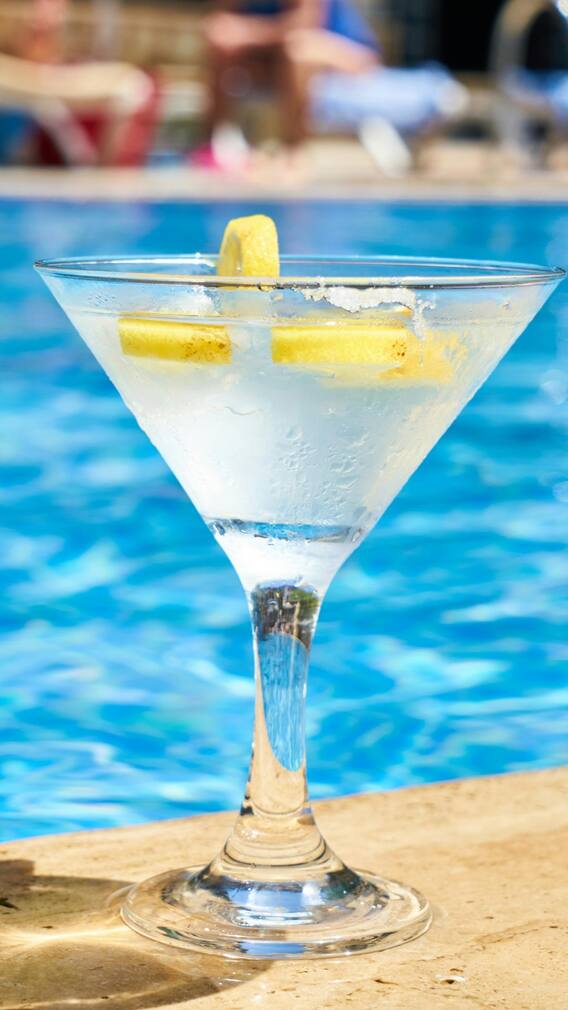 क्या ज्यादा नींबू पानी पीने से आप पड़ सकते हैं बीमार?