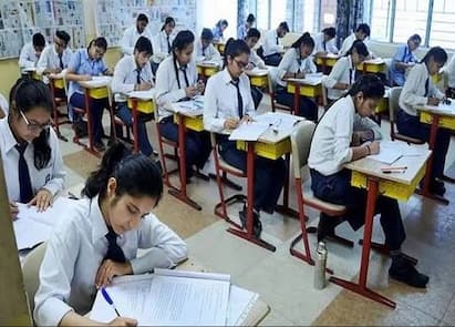 10th, 11th, 12th class pubic exam 2025 know the dates public exam schedule 10th 12th Exam dates: 10, 11, 12ஆம் வகுப்பு பொதுத்தேர்வு எப்போது?- வெளியான அறிவிப்பு