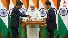 Chess Olympiad Winner: চেস অলিম্পিয়াড চ্যাম্পিয়ন প্রজ্ঞানন্দ, বৈশালীদের সঙ্গে দেখা করলেন মোদি, খেললেন দাবাও