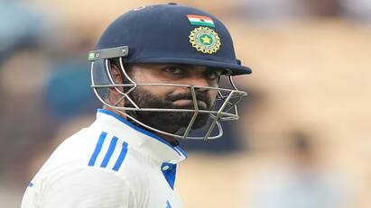 ICC Test Rankings Virat Kohli And Rohit Sharma Suffer Massive Drop ICC Test Rankings: ஐசிசி டெஸ்ட் தரவரிசை - சொதப்பிய விராட் கோலி, ரோஹித் ஷர்மா! பட்டியலில் எத்தனையாவது இடம்?
