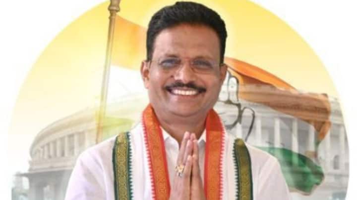 वहीं कांग्रेस सांसद ई थुकराम के बेल्लारी लोकसभा सीट जीतने के बाद संदूर सीट खाली हो गई थी. अब वह चाहते हैं कि वहां से उनकी बेटी ई वंदना को टिकट मिले, जबकि उनकी पत्नी ई अन्नपूर्णा का नाम भी खूब चर्चा में है. अब देखना ये है कि यहां से कांग्रेस किस उम्मीदवार को टिकट देती है.