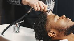 चेहरे पर होते हैं बहुत सारे छोटे कीड़े, एक्सपर्ट ने बताई सुबह मुंह धोने की वजह