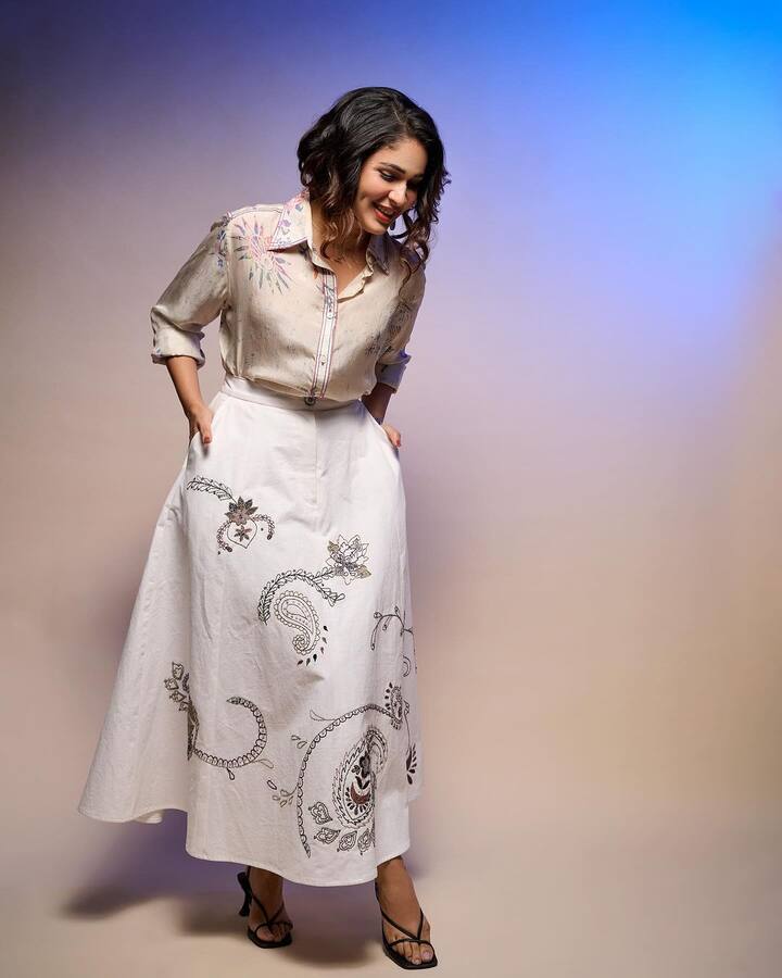 సోషల్ మీడియాలో యాక్టివ్ గా ఉండే లావణ్య..లేటెస్ట్ గా షేర్ చేసిన ఫొటోస్ ఇవి