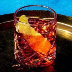 रोजचे औषध घेण्यापूर्वी दारु प्यायलात तर काय कराल?