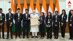 Chess Olympiad Winner: চেস অলিম্পিয়াড চ্যাম্পিয়ন প্রজ্ঞানন্দ, বৈশালীদের সঙ্গে দেখা করলেন মোদি, খেললেন দাবাও