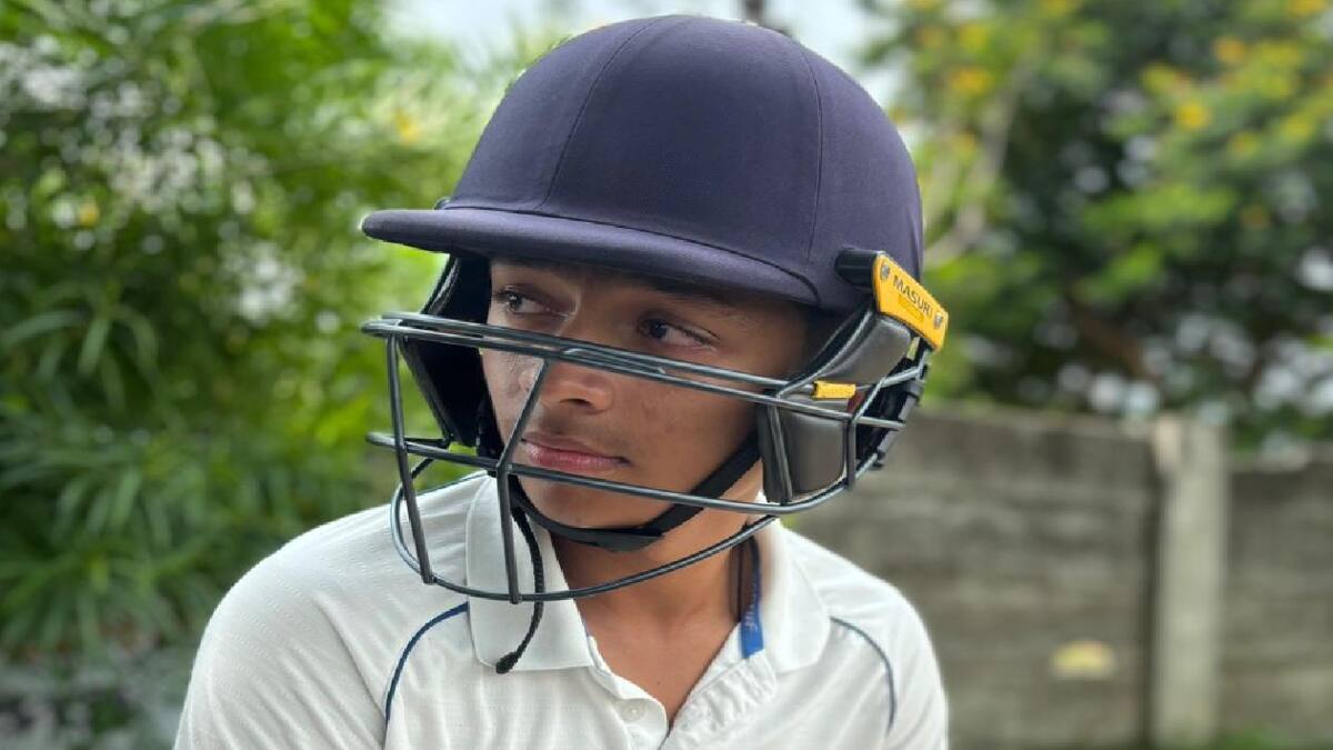 Drona Desai: ஒரே இன்னிங்சில் 498 ரன்கள்! யார் இந்த 18 வயது சிறுவன் த்ரோனா தேசாய்?