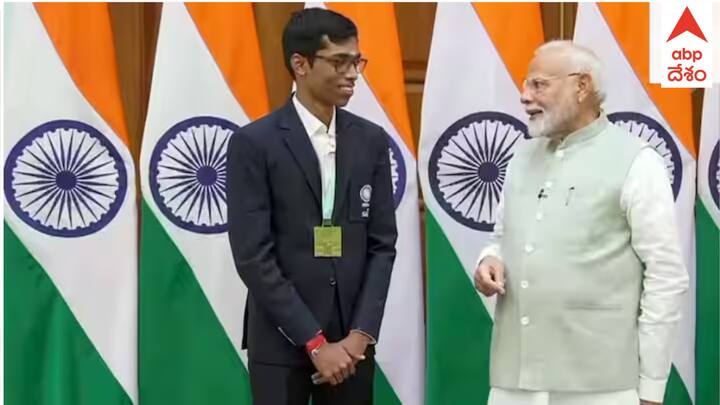 అటు  అమ్మాయిలు, ఇటు అబ్బాయిలు కూడా బంగారు పతకాలను సాధించడం, భారత్‌ను గర్వపడేలా చేయడం తనకు సంతోషాన్ని ఇచ్చిందన్నారు ప్రధాని మోదీ.