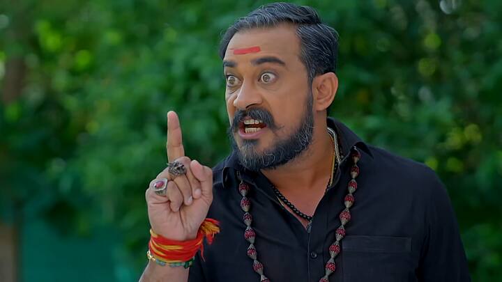 చదువు లేకున్నా నీ మొగుడు చెస్ మస్త్ ఆడుతాడు..ఎవ్వరిమీదనైనా గెలుస్తాడు..నాతో తప్ప..నన్ను గెలుచుడు వాడికి చేతకాదు..నేను గెలవనియ్యను...చచ్చేదాకా గెలవనివ్వ అంటాడు