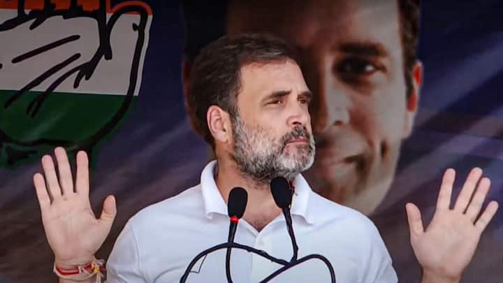 वहीं कांग्रेस नेता तारिक हमीद ने कहा कि हो सकता है उनके मन में और कहने का मतलब कुछ और हो. उन्होंने आगे कहा कि वह इसपर टिप्पणी नहीं करेंगे.