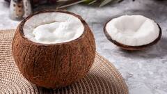 Coconut Benefits: রোজ পাতে থাক কুচি নারকেল, দূর হবে যে সমস্যাগুলি