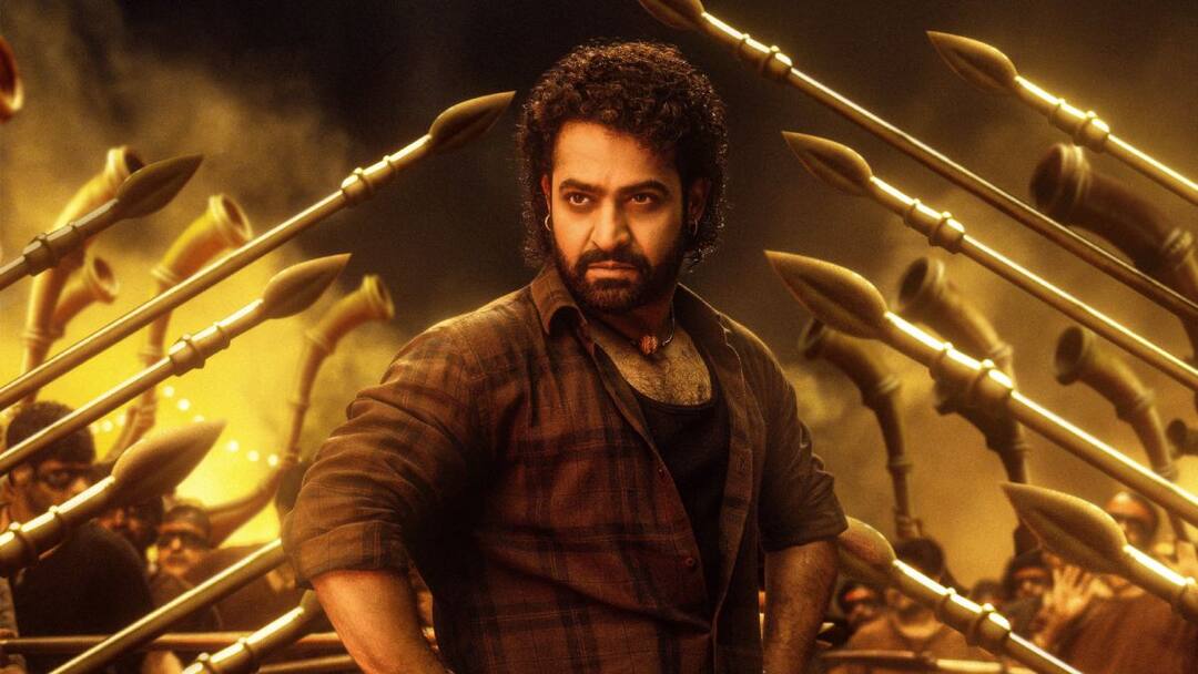 NTR Devara Ayudha Puja Promo Released Check Details Devara Ayudha Puja: టికెట్లు తెంచే కంటెంట్ ఇప్పుడా వదిలేది! - ‘దేవర’ ఆయుధ పూజ అదుర్స్!