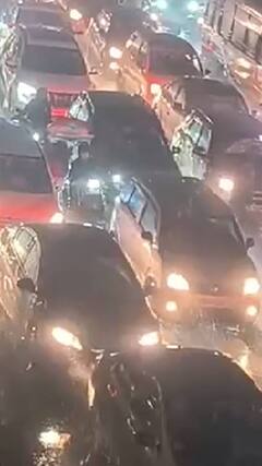 Mumbai Rains: भारी बारिश की वजह से जोगेश्वरी-विक्रोली लिंक रोड जाम | ABP Shorts