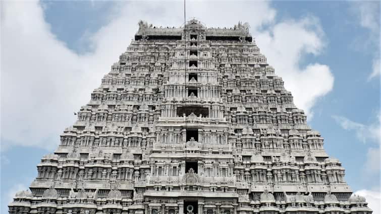 दक्षिण भारत के 5 मंदिरों की यात्रा अवश्य करें, तमिलनाडु, आंध्र से सूची देखें | मंदिरों के दर्शन अवश्य करें: दक्षिण भारत के 5 मंदिरों के दर्शन अवश्य करें