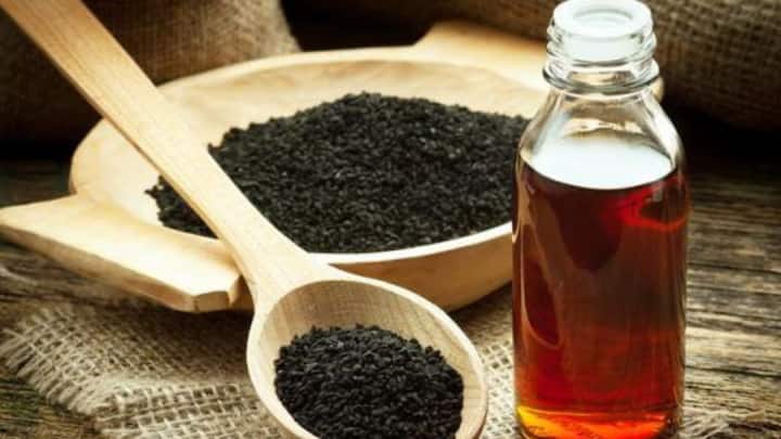 5. Kalonji (Nigella Sativa): Kalonji, also known as black seed, is a powerful Ayurvedic herb known for its numerous health benefits, including blood sugar regulation. It has antioxidant and anti-inflammatory properties that help protect pancreatic cells from damage, improve insulin production, and enhance insulin sensitivity. Regular consumption of Kalonji can support more balanced glucose levels, making it a useful natural remedy for diabetes management. (Image Source: Pinterest/stylecraze)