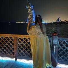 Dubai Housewife Soudi Al Nadak : बायकोची बिकीनी घालण्याची इच्छा, दुबईकर नवऱ्याने 418 कोटींचे थेट आयलंड खरेदी केले!