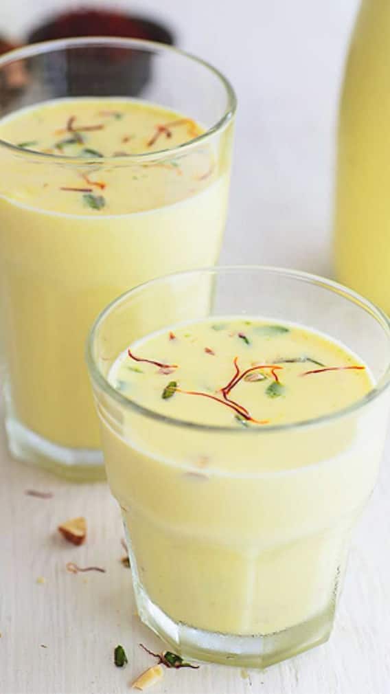 દૂધમાં આ એક વસ્તુ ઉમેરીને પીવાથી થાય છે ગજબ ફાયદા