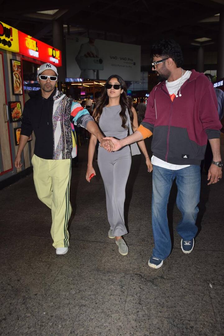 जाह्नवी कपूर ने एयरपोर्ट लुक के लिए ग्रे शेड का वन शोल्डर जंपसूट कैरी किया था. जिसे उन्होंने मिनिमल मेकअप लुक के साथ पहना था.