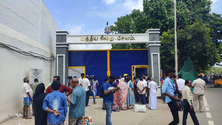New procedure for visiting Central Jail Prisoner Relatives no longer need to wait - TNN இனிமேல் உறவினர்கள் காத்திருக்க தேவையில்ல.. மத்திய சிறை கைதிகளை பார்ப்பதற்கு புதிய நடைமுறை