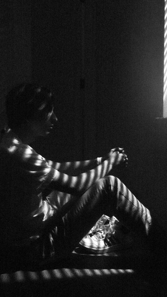 जब एक जैसे कपड़े पहनकर 39 लोगों ने किया था सुसाइड