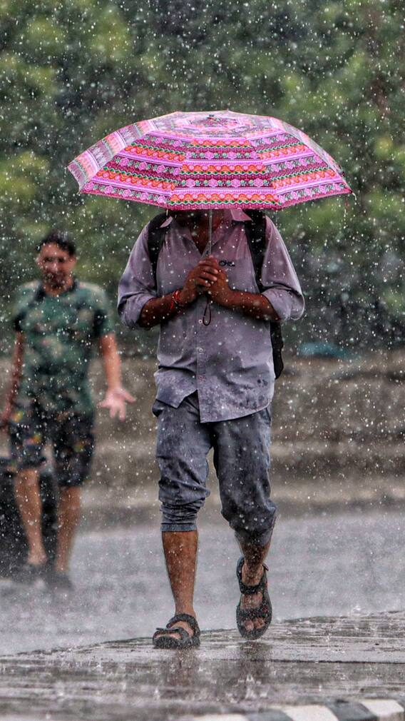 ਪੰਜਾਬ ਅਤੇ ਚੰਡੀਗੜ੍ਹ 'ਚ ਮੌਸਮ ਨੇ ਬਦਲਿਆ ਮਿਜਾਜ਼, ਇੰਨੀ ਤਰੀਕ ਤੋਂ ਪਵੇਗਾ ਲਗਾਤਾਰ ਮੀਂਹ
