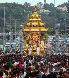 कितना घी, कितनी मेवा... सामग्री कोई इंसान नहीं बताता, जानें तिरुपति लड्डू प्रसाद की 18वीं सदी पुरानी रेसिपी कहां लिखी है?