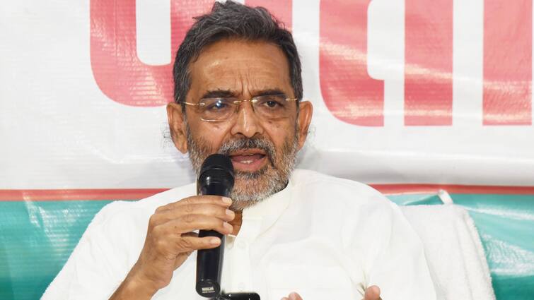 Upendra Kushwaha Big Revelation Told Why did NDA Candidates lose in Aurangabad Karakat ANN औरंगाबाद और काराकाट क्यों हार गए NDA के प्रत्याशी? यात्रा पर निकले उपेंद्र कुशवाहा का खुलासा