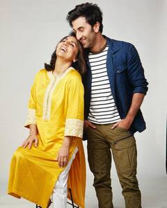 Birthday Special: सिर्फ 14 साल की उम्र काम करने लगे थे रणबीर कपूर, मां नीतू के कदमों में रखी थी पहली सैलरी, जानें किस्सा