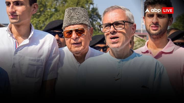 कांग्रेस नेता राहुल गांधी की सचिवालय के सदस्य का कहना है कि कांग्रेस और नेशनल कांफ्रेंस मिलकर 85 सीटों पर चुनाव लड़ रहे हैं. जम्मू कश्मीर में अब एक चरण का चुनाव बचा है. सबसे बड़ी बात यहां यह है कि 370 निरस्त होने के बाद पहली बार चुनाव हो रहे हैं. यहां पर भाजपा के लिए बड़ी चुनौती है कि बाजी कैसे मारी जाए.