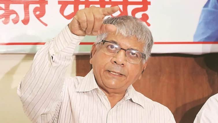 अब्दुल सत्तारांच्या मतदारसंघात लागली शर्यत, 500 च्या बाँण्डवर लेखी; जिंकणाऱ्याला बुलेट मिळणार