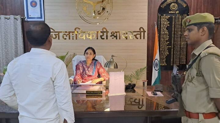 योजना में लाभ लेने के लिए छात्र को प्रतियोगी परीक्षा में पास होने के 3 महीने के अंदर अपने जिला अधिकारी के पास संबंधित दस्तावेजों के साथ आवेदन जमा करना होता है.