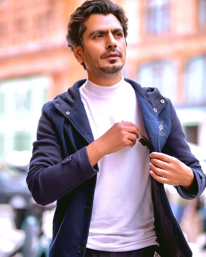 फॉर्मर मिस इंडिया और एक्ट्रेस निहारिका सिंह नवाजुद्दीन सिद्दीकी को डेट कर रही थीं. उनसे अलग होने के बाद एक्ट्रेस ने नवाजुद्दीन पर टॉक्सिक बताया था. इंडिया टुडे की मानें तो निहारिका सिंह ने कहा था कि जब उन्होंने नवाजुद्दीन सिद्दीकी के साथ शारीरिक संबंध बनाने के लिए की गई उनकी कई कोशिशों को ठुकरा दिया, तो उन्होंने उनके खराब एक्ट्रेस होने की कहानियां फैला दीं.