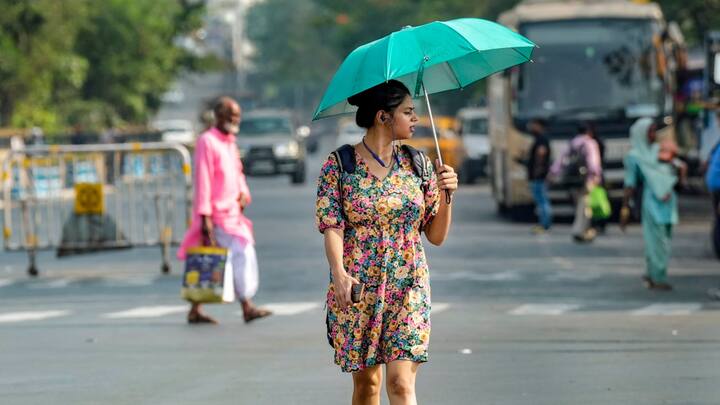 दिल्ली में रविवार से मौसम सामान्य रहेगा. तापमान में आंशिक तौर पर बढ़ोतरी की संभावना है. तीन अक्टूबर तक तापमान बढ़कर 37 डिग्री तक पहुंचने की संभावना है.