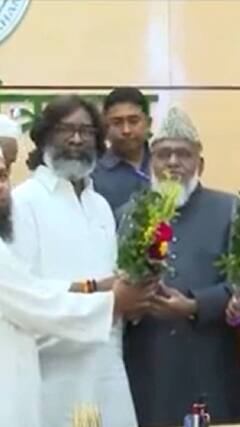 झारखंड CM Hemant Soren ने AIMPLB के सदस्यों से की मुलाकात | ABP Shorts