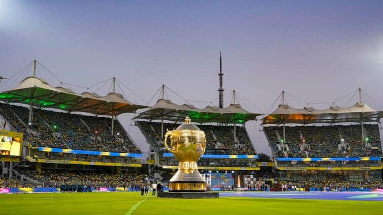 IPL 2025 retention rules before auction rtm card rules to be released by sunday claim reports IPL Auction: আইপিএলে কয়জন ক্রিকেটারকে রিটেন করতে পারবে ফ্র্যাঞ্চাইজিগুলি? কবে হবে ঘোষণা?