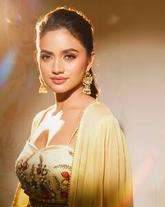 Nisha Guragain: નિશા ગુરગેને બતાવ્યો પોતાનો બોલ્ડ અંદાજ, જુઓ તસવીરો