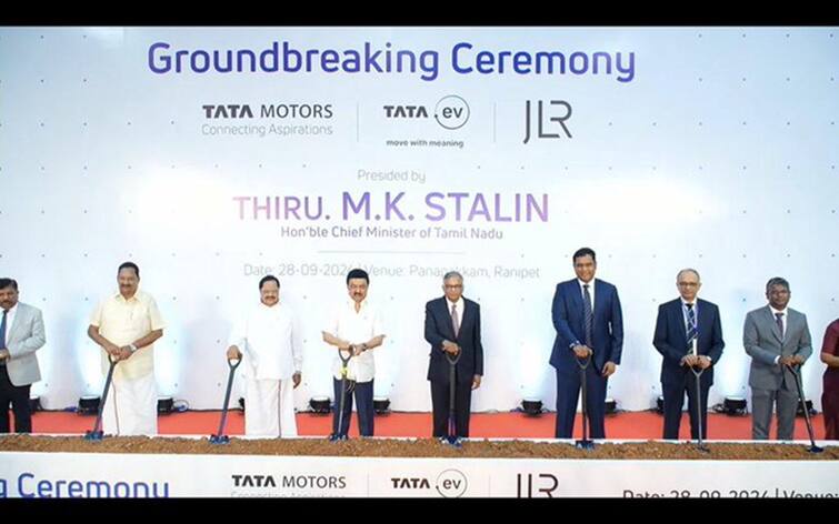 Tata Car Plant at Rs.9 thousand crores; Employment for 5,000 people: Chief Minister Stalin ரூ.9 ஆயிரம் கோடியில் டாடா கார் ஆலை; 5 ஆயிரம் பேருக்கு வேலை- அடிக்கல் நாட்டிய முதல்வர்
