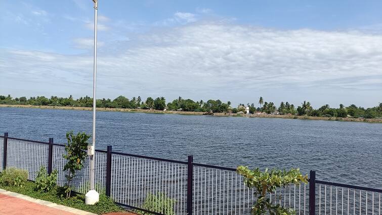 when When to go boating: Samudram lake that looks like an ocean எப்போங்க? படகு சவாரி விடுவது எப்போங்க: கடல் போல் காட்சியளிக்கும் சமுத்திரம் ஏரி