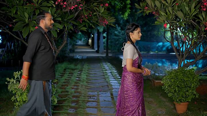 పాతికేళ్లుగా తప్పులు చేయడంలో ముదిరిపోయా..నిజం బయటపడకుండా మ్యానేజ్ చేస్తున్నా అన్న మహదేవయ్యతో ఇక ఆ నిజం బయటపెట్టే పని నేను చూసుకుంటా అంటుంది సత్య..