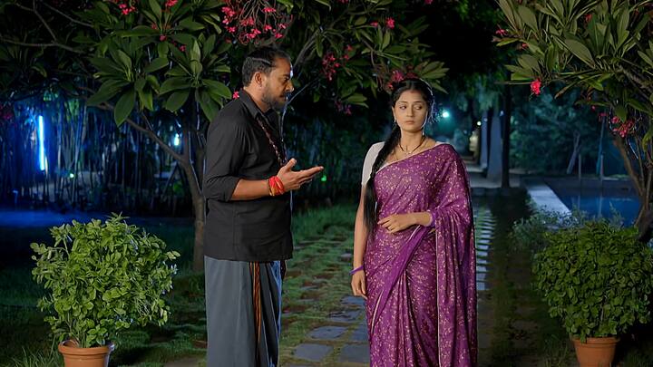 ముహూర్తం పెట్టాలి శోభనం జరగాలి అంతే అంటుంది బామ్మ... బామ్మ ఒప్పుకుంటే మన ఫస్ట్ నైట్ కి అడ్డులేనట్టే అంటాడు క్రిష్.. మరోవైపు సత్యను చంపేందుకు మహదేవయ్య-రుద్ర కలసి కుట్ర చేస్తారు...