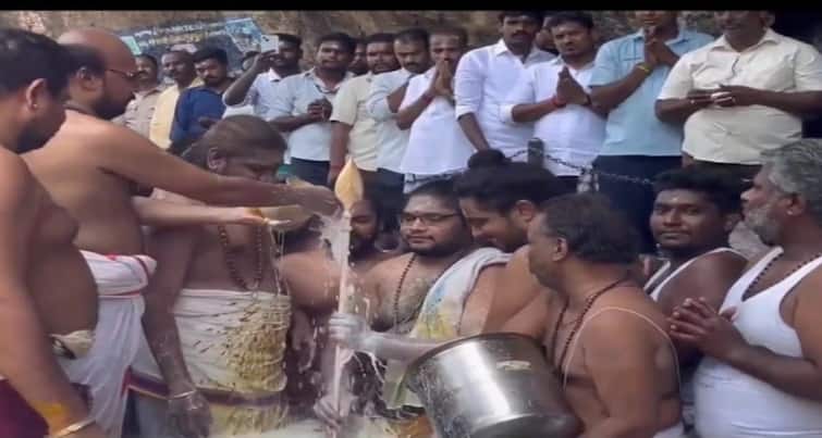 Thiruparankundram Do you know why there was no abhishekam for Murugan in his first house - TNN Thiruparankundram: முருகனின் முதல்படை வீட்டில் முருகனுக்கே அபிஷேகம் இல்லை - ஏன் தெரியுமா ?