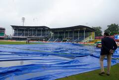 PHOTOS: बारिश के कारण रद्द होने की कगार पर पहुंचा कानपुर टेस्ट, जानें इससे पहले कब दिखा था ऐसा मंजर